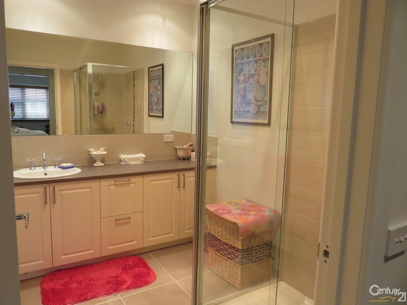 97 Rae Avenue, Edithvale VIC 3196