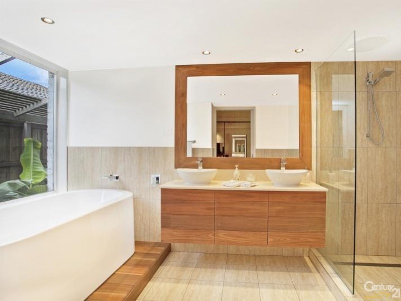 124 Palm Beach Dve, Patterson Lakes VIC 3197