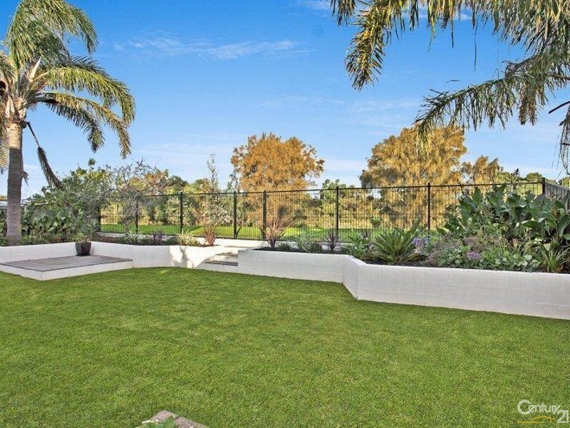124 Palm Beach Dve, Patterson Lakes VIC 3197