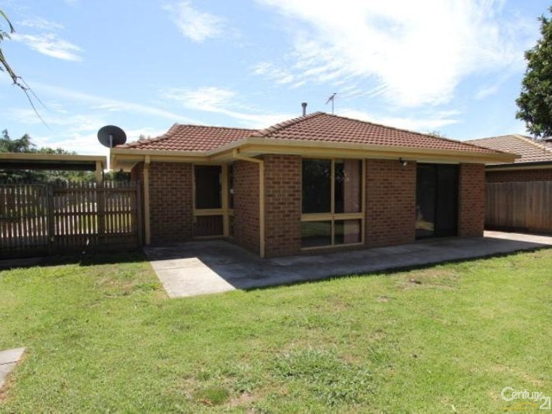 6 Kerrie Anne Crt, Skye VIC 3977