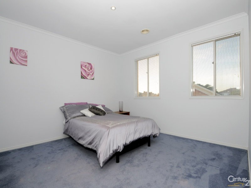 4 Stephanie Court, Patterson Lakes VIC 3197