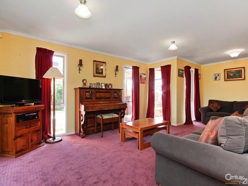 173 Palm Beach Dve, Patterson Lakes VIC 3197