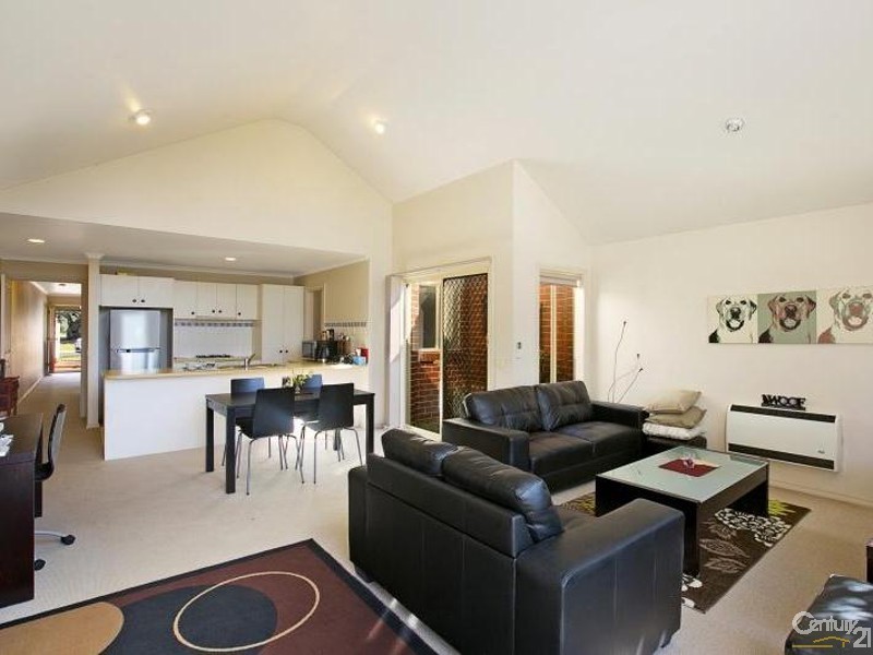 119 Railway Parade, Seaford VIC 3198
