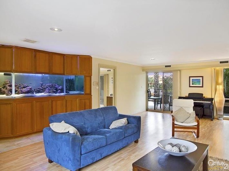 18 Long Island Point, Patterson Lakes VIC 3197