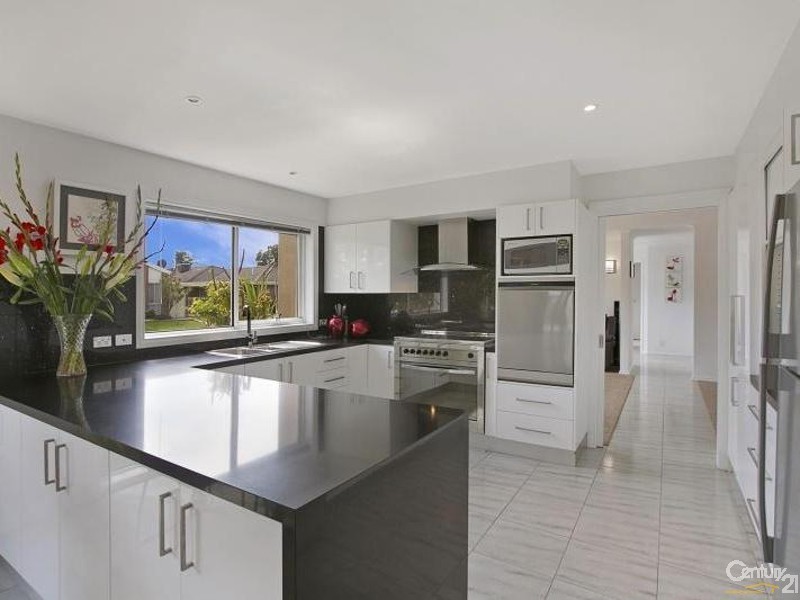 2 Rhode Island, Patterson Lakes VIC 3197