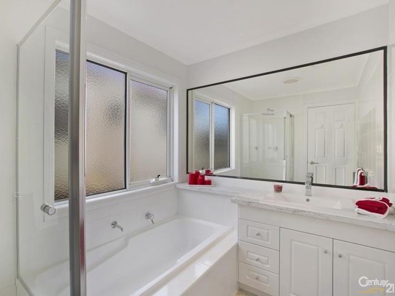 2 Rhode Island, Patterson Lakes VIC 3197
