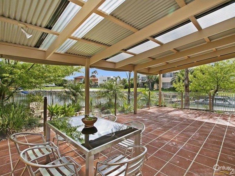 2 Rhode Island, Patterson Lakes VIC 3197