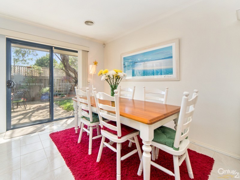 2/2 Stanley Street, Carrum VIC 3197