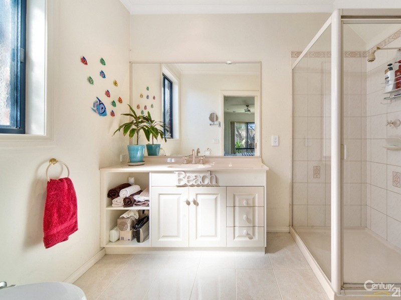 2/2 Stanley Street, Carrum VIC 3197