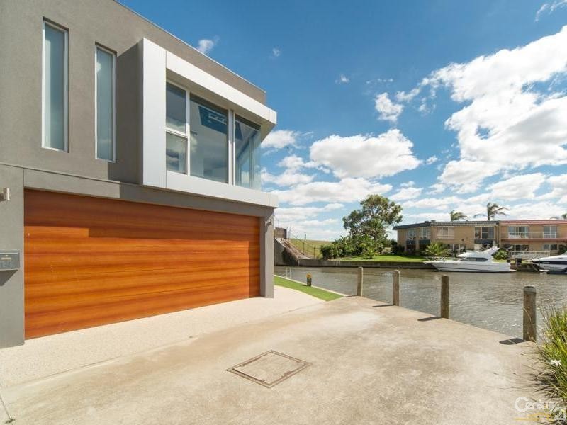 14  Marine Drive, Patterson Lakes VIC 3197