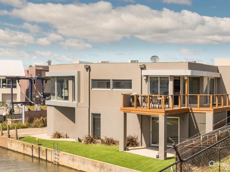 14  Marine Drive, Patterson Lakes VIC 3197