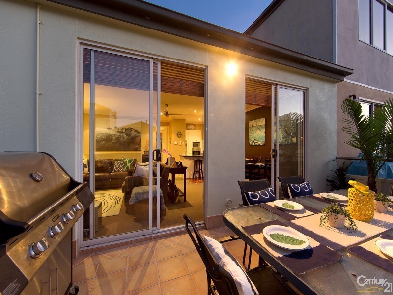 74 Scarborough Drive, Patterson Lakes VIC 3197