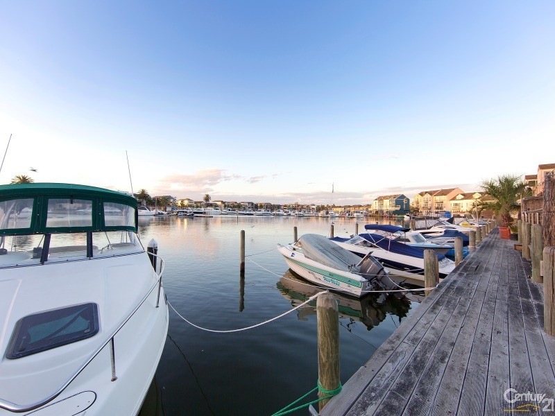 74 Scarborough Drive, Patterson Lakes VIC 3197