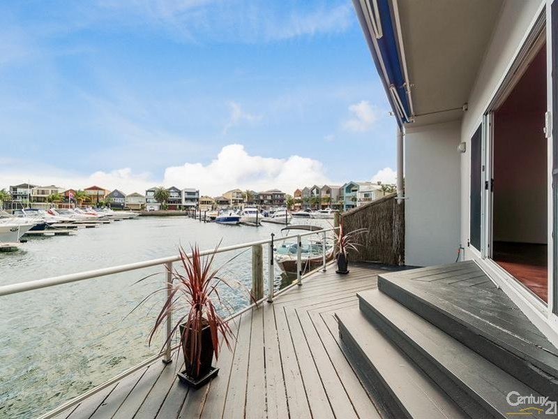 8 Inner Harbour, Patterson Lakes VIC 3197