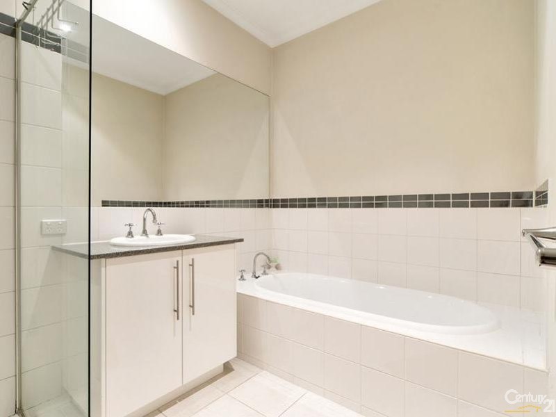 7 Ferrier Grove, Bonbeach VIC 3196