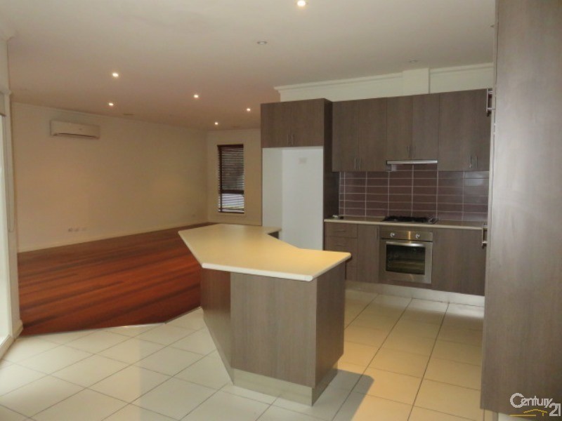 4 Coolibar Ave, Seaford VIC 3198