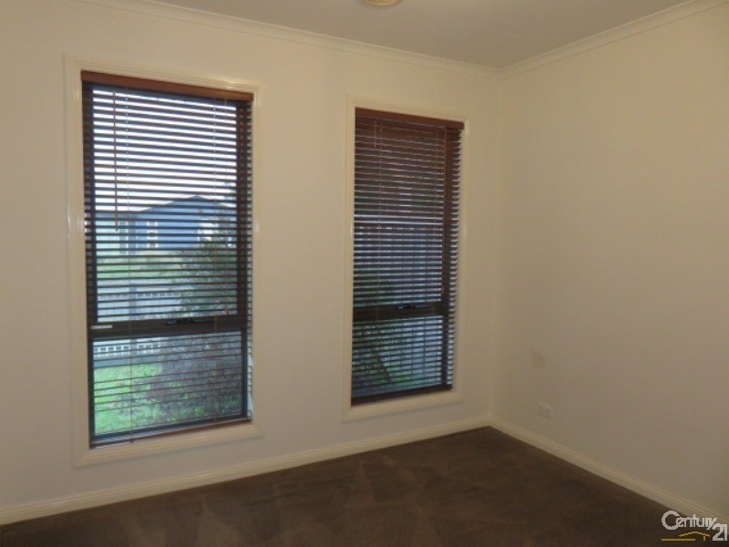 4 Coolibar Ave, Seaford VIC 3198