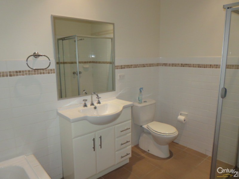 4 Coolibar Ave, Seaford VIC 3198