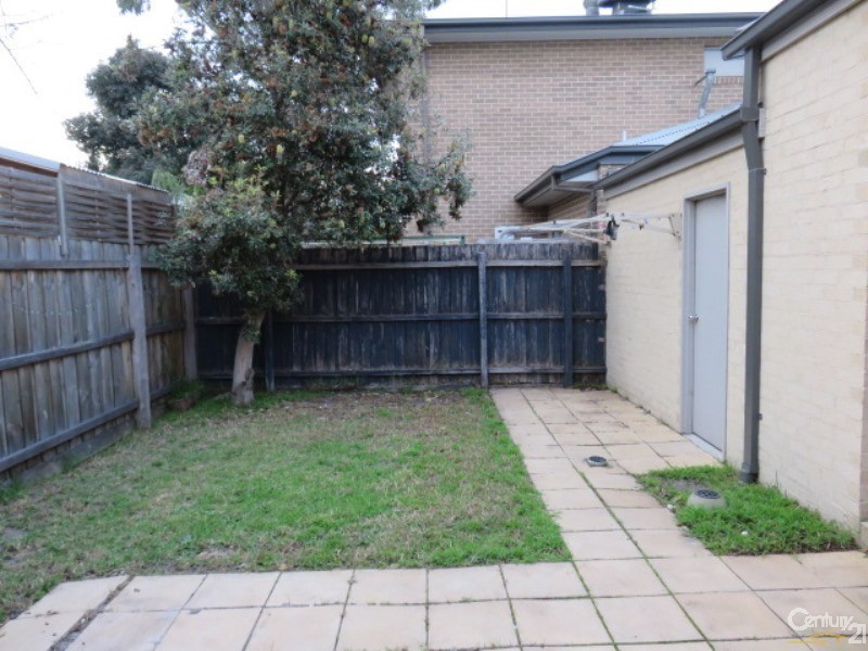 4 Coolibar Ave, Seaford VIC 3198