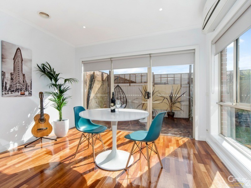 2/37 Bondi Rd, Bonbeach VIC 3196