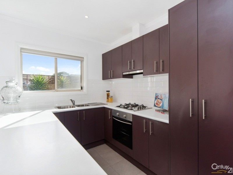 2/37 Bondi Rd, Bonbeach VIC 3196