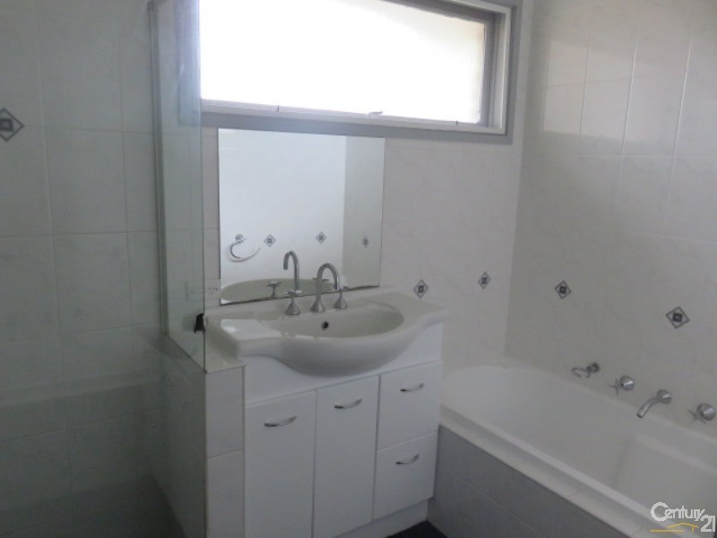 19 Boloka Court, Patterson Lakes VIC 3197