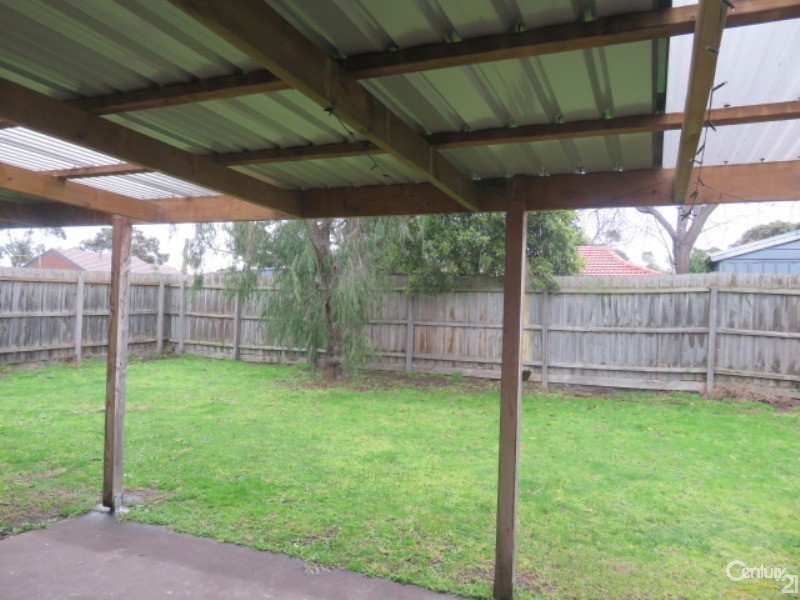 19 Boloka Court, Patterson Lakes VIC 3197