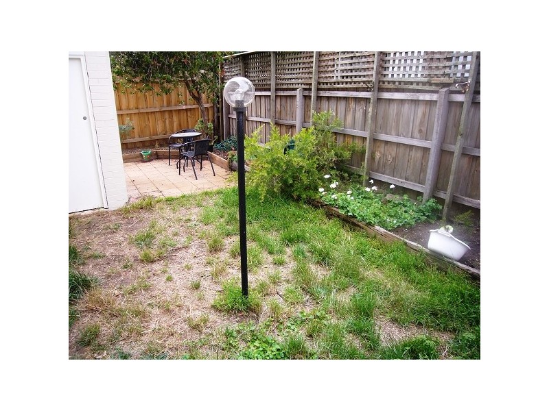 6/30 WALSH STREET, Ormond VIC 3204