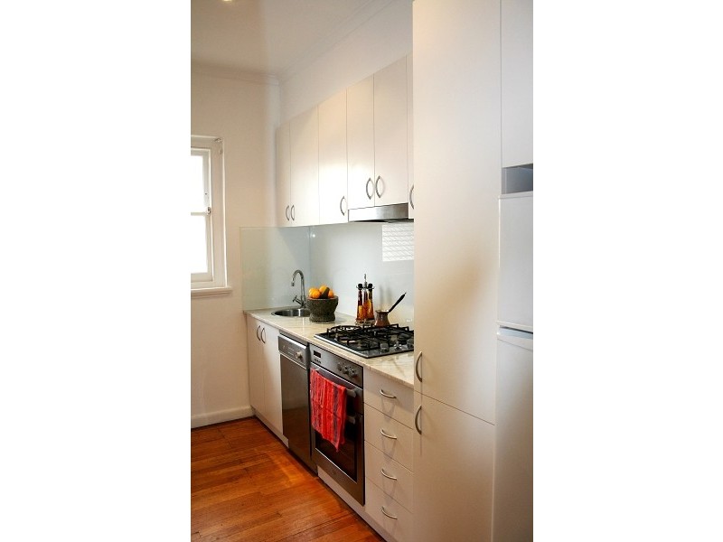 7/31 DOCKER STREET, Elwood VIC 3184