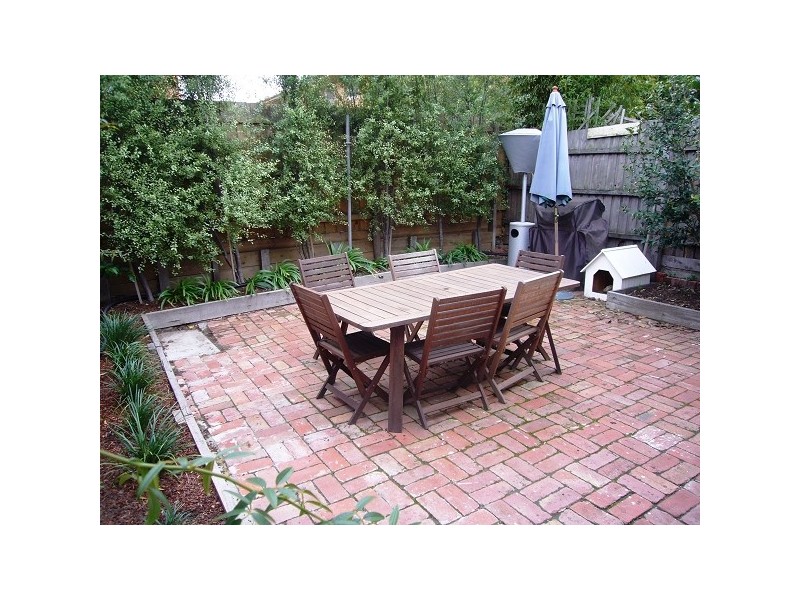 35 HENRYVILLE STREET, St Kilda VIC 3182