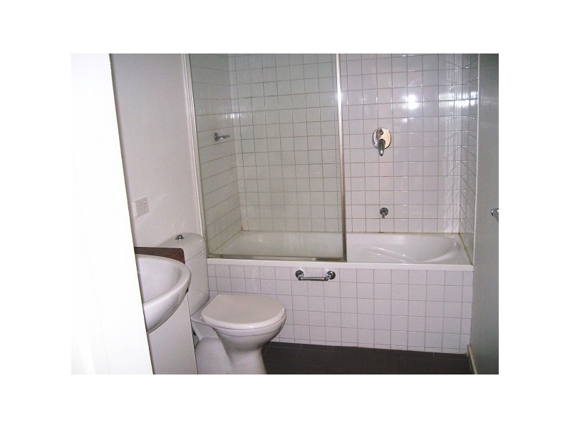 8/40 WATTLETREE ROAD, Armadale VIC 3143