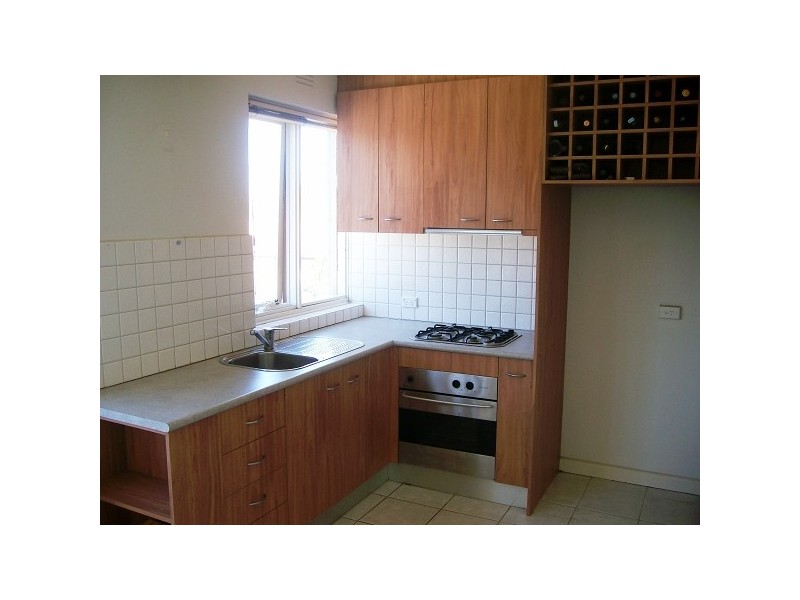 11/16 LEWISHAM ROAD, Prahran VIC 3181