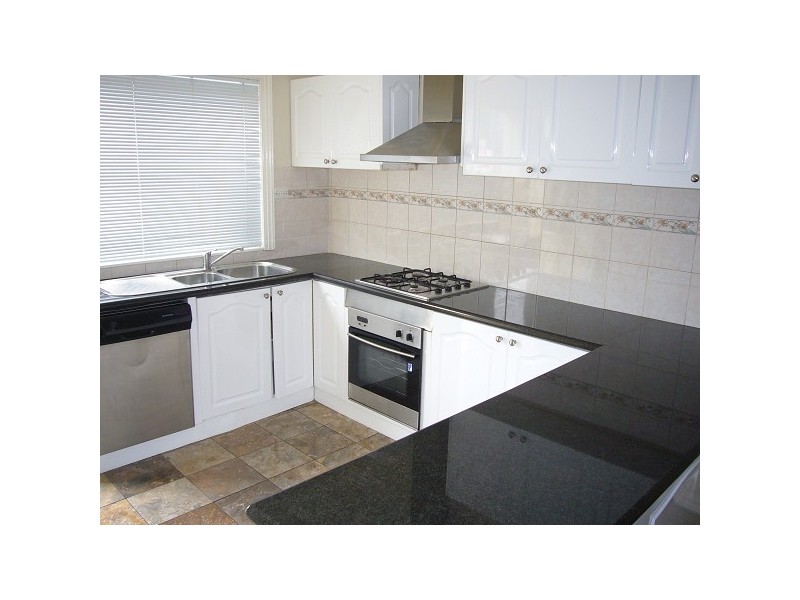 10 BALMORAL PLACE, South Yarra VIC 3141