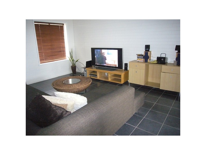 11/2 RUABON ROAD, Toorak VIC 3142