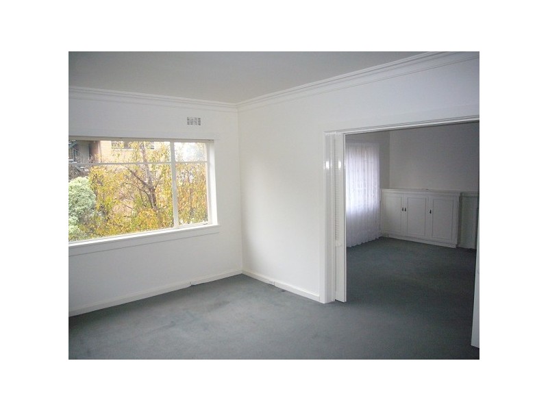 8/736 ORRONG ROAD, Toorak VIC 3142
