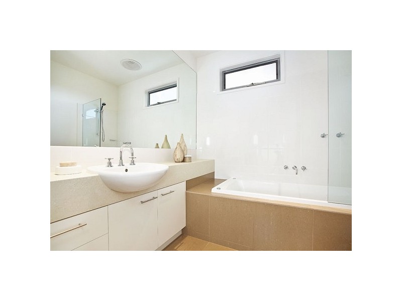 97 Nepean Highway, Aspendale VIC 3195