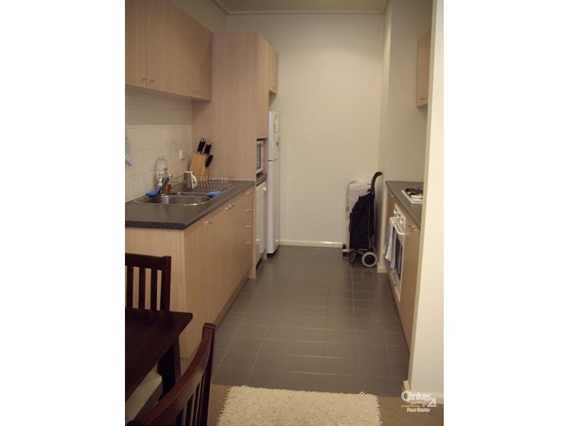 1011/318 LITTLE LONSDALE STREET, Melbourne VIC 3000