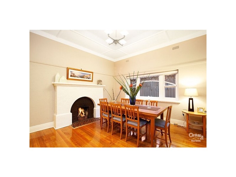 4 Lonsdale Street, Caulfield South VIC 3162