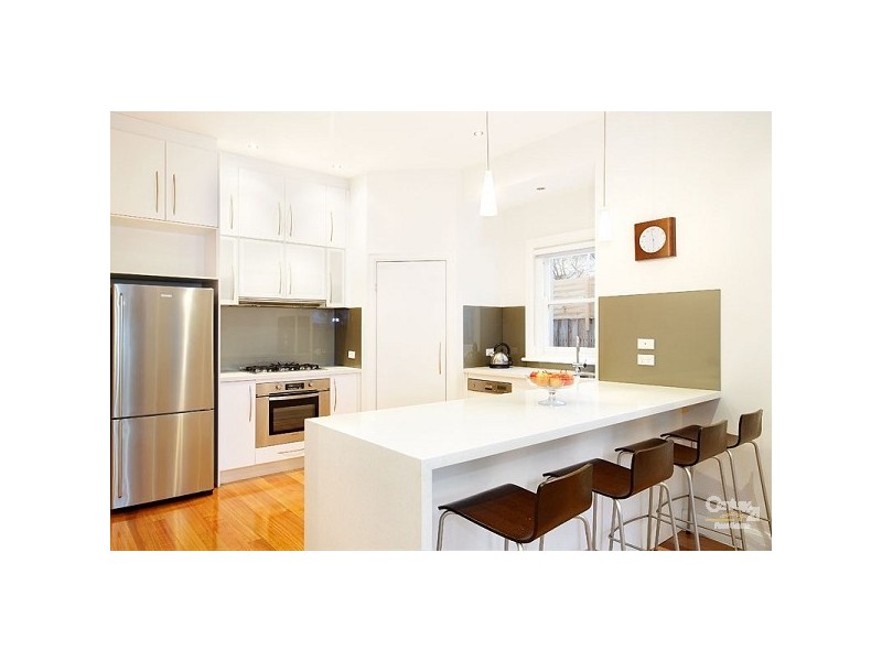 4 Lonsdale Street, Caulfield South VIC 3162