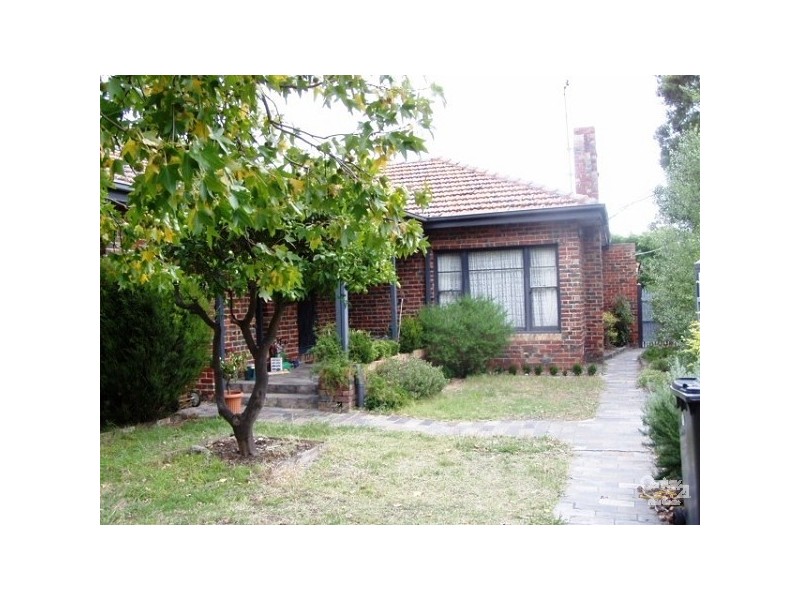 19 KIRKHAM ROAD, Murrumbeena VIC 3163