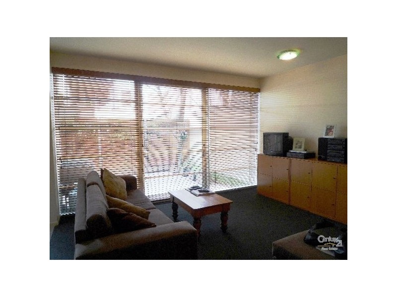 9 ST EDMONDS ROAD, Prahran VIC 3181