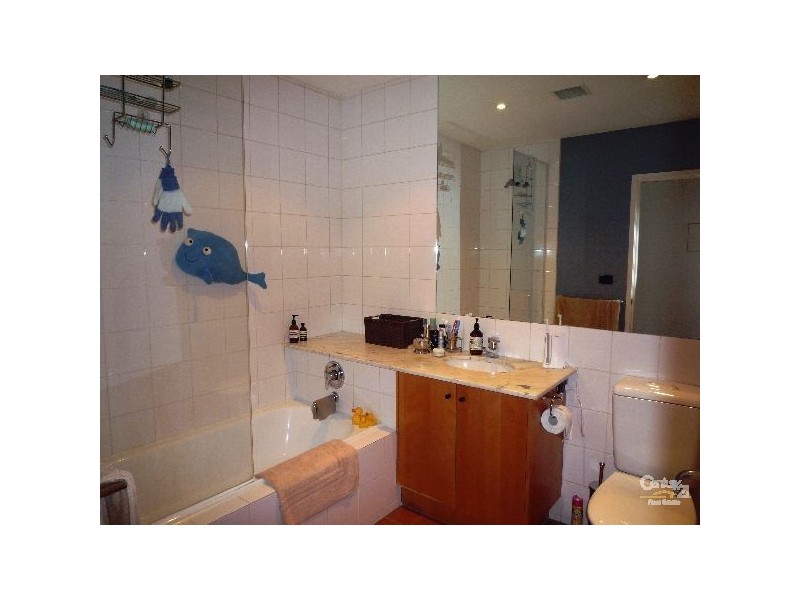 9 ST EDMONDS ROAD, Prahran VIC 3181