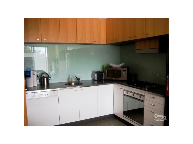 10/2 MADDOCK STREET, Windsor VIC 3181