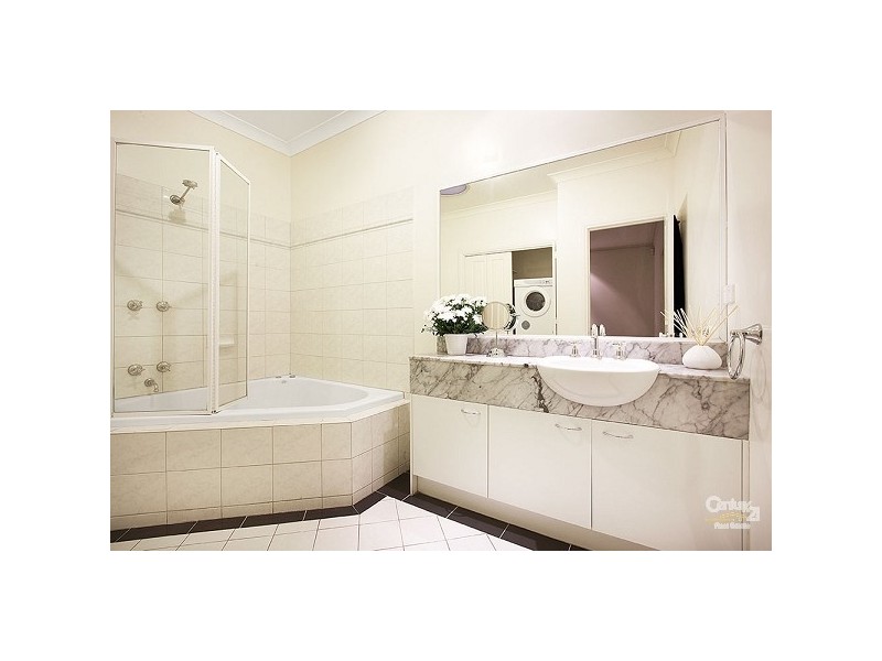 11 Continental Way, Prahran VIC 3181