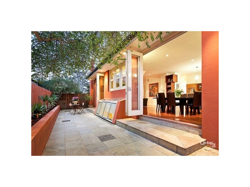 3 Tennis Grove, Caulfield North VIC 3161