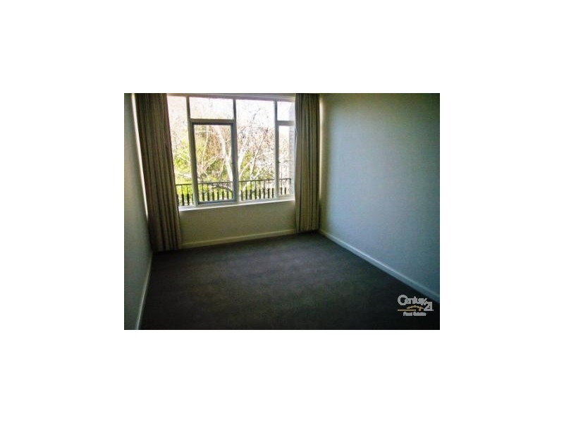 11/3 RAE COURT, Prahran VIC 3181