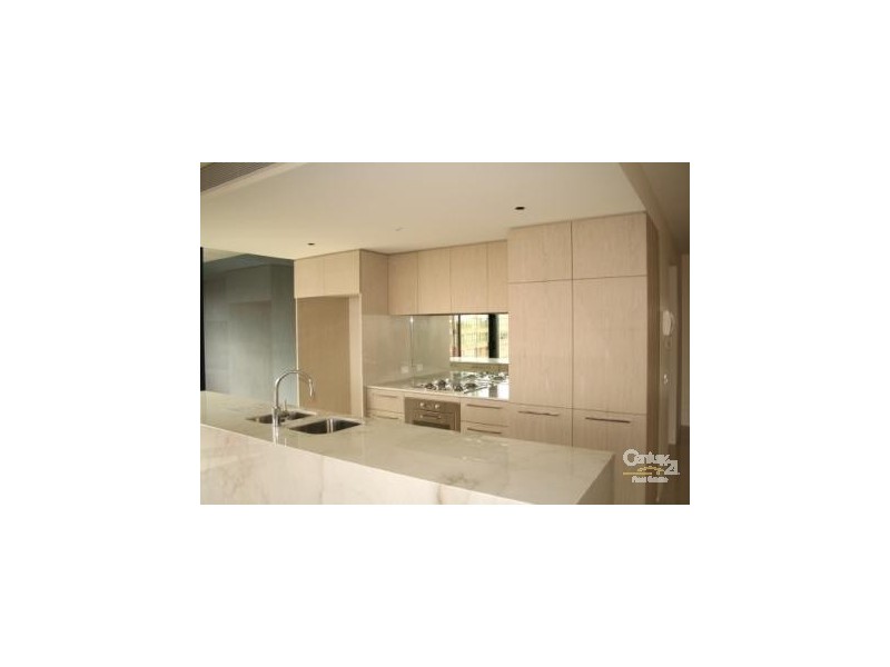 203/454 ST KILDA ROAD, Melbourne VIC 3000