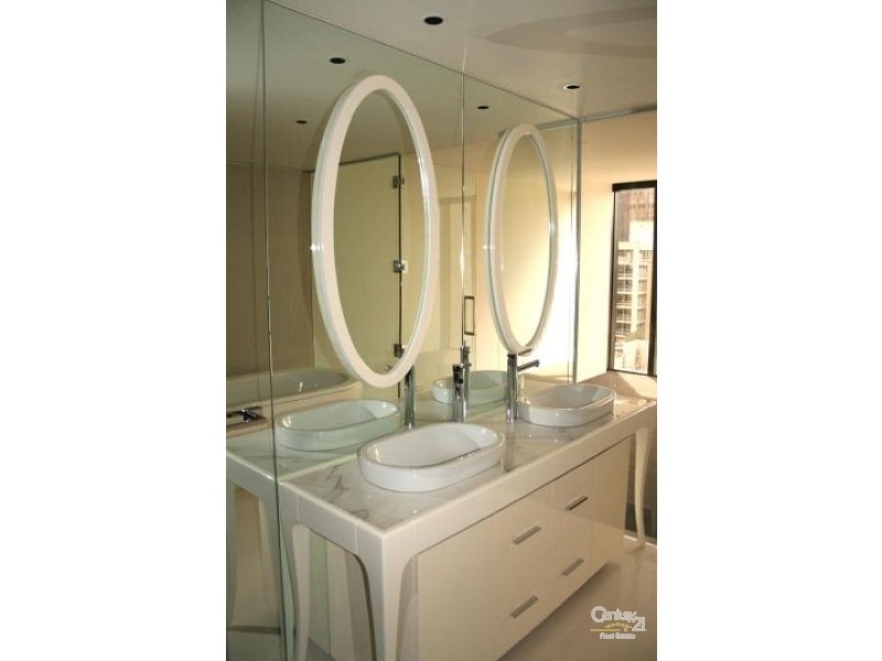 203/454 ST KILDA ROAD, Melbourne VIC 3000