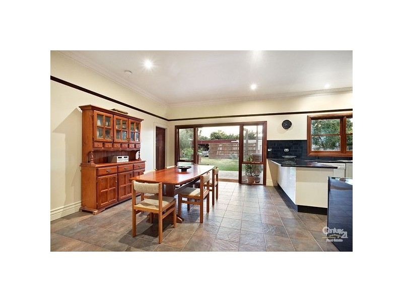 43 Lloyd Street, Heidelberg Heights VIC 3081