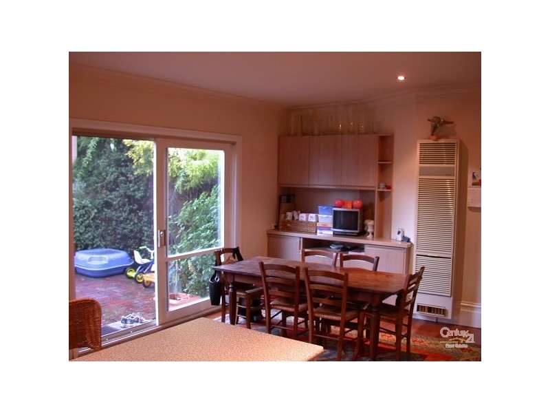 102 HIGH STREET, Prahran VIC 3181